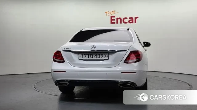 Mercedes-Benz E-Class W213 id 3489242 из Кореи 14