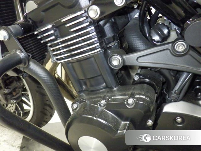 Engine photo