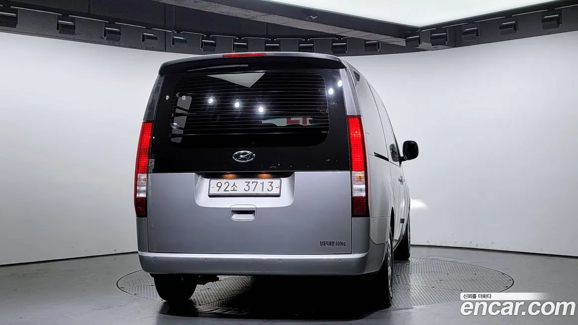 Hyundai Staria id 2041023 из Кореи 14