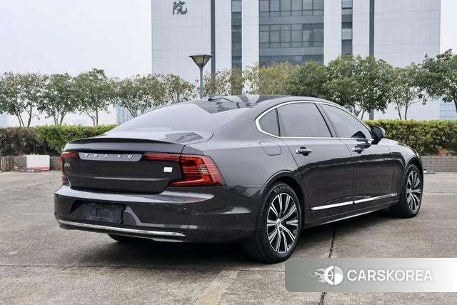 Volvo S90 PHEV id 4212778 из Китая 14