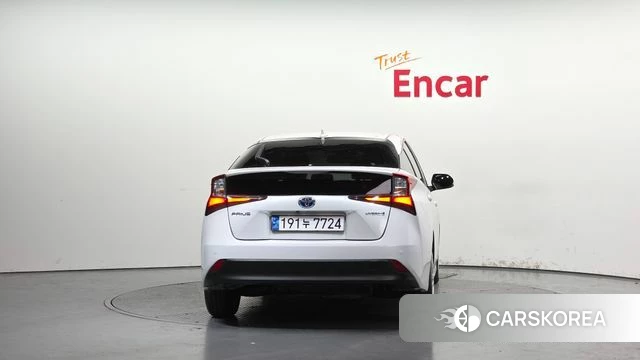 Toyota Prius 4th Generation id 4244366 из Кореи 26