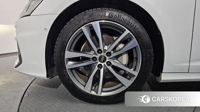 Audi A6 (C8) id 3518718 из Кореи 14