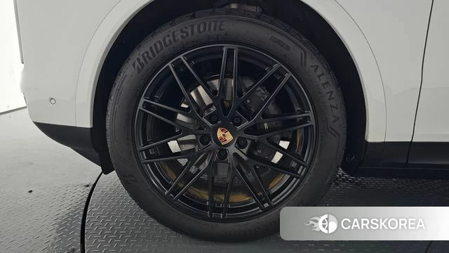 Porsche Cayenne (PO536) id 4645061 из Кореи 34
