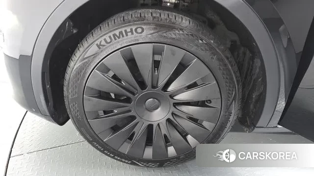 Tesla Model Y id 3415352 из Кореи 14