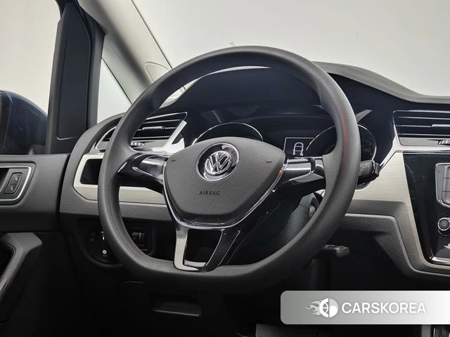 Volkswagen Touran L id 4221406 из Китая 14