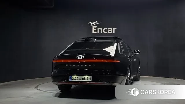 Hyundai Grandeur (GN7) id 2925624 из Кореи 14