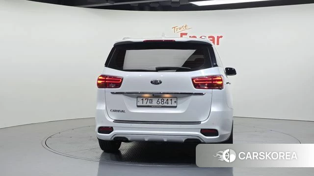 Kia The New Carnival id 4390495 из Кореи 14