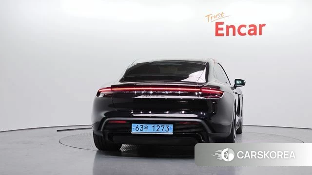 Porsche Taycan id 3964345 из Кореи 14