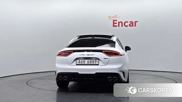 Kia Stinger id 3509889 из Кореи 14