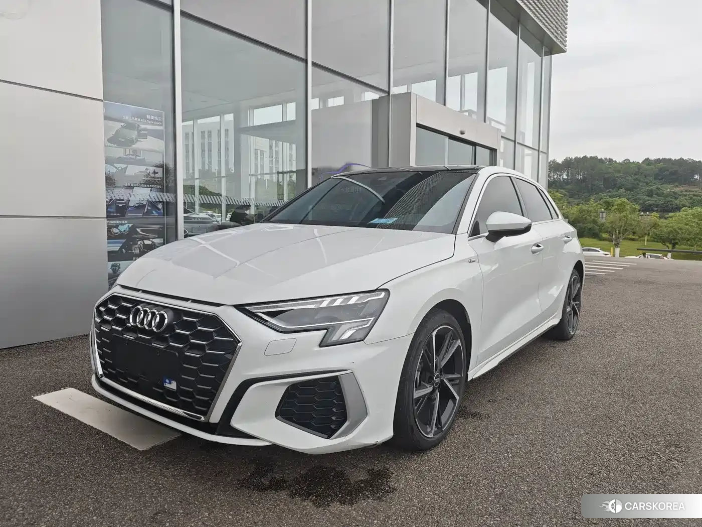 Audi A3 2024 Белый из Китая, фото 4