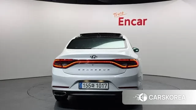 Hyundai Grandeur IG id 3703719 из Кореи 14