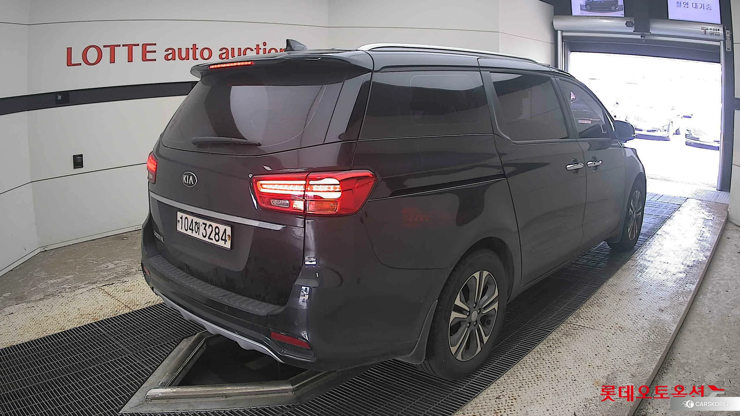 Kia Carnival id 4664326 из Кореи 32