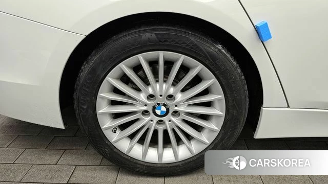 BMW 3 Series (F30) id 3917348 из Кореи 14