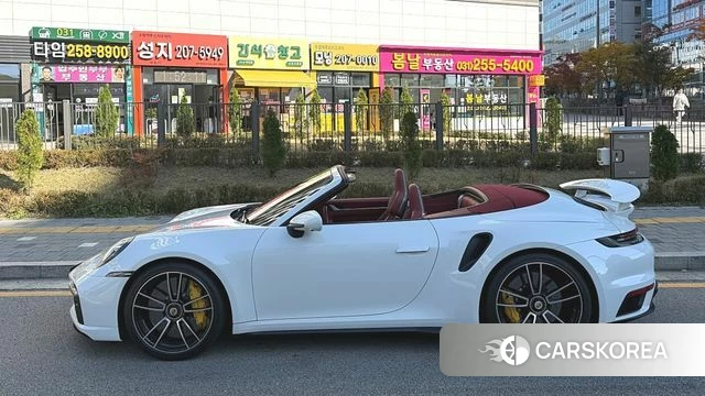 Porsche 911(992) id 4383214 из Кореи 8
