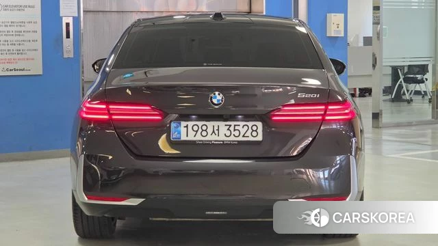 BMW 5 Series (G60) id 4767405 из Кореи 14