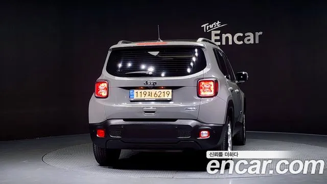 Jeep Renegade id 2838608 из Кореи 14