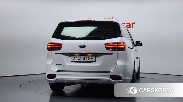 Kia The New Carnival id 3423426 из Кореи 14