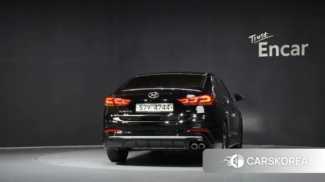 Hyundai Avante AD id 3226834 из Кореи 14