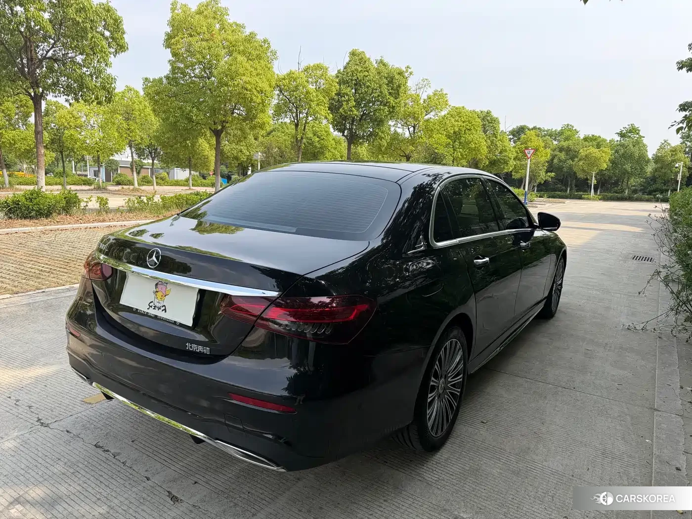 Mercedes-Benz E-Class id 4599778 из Китая 13