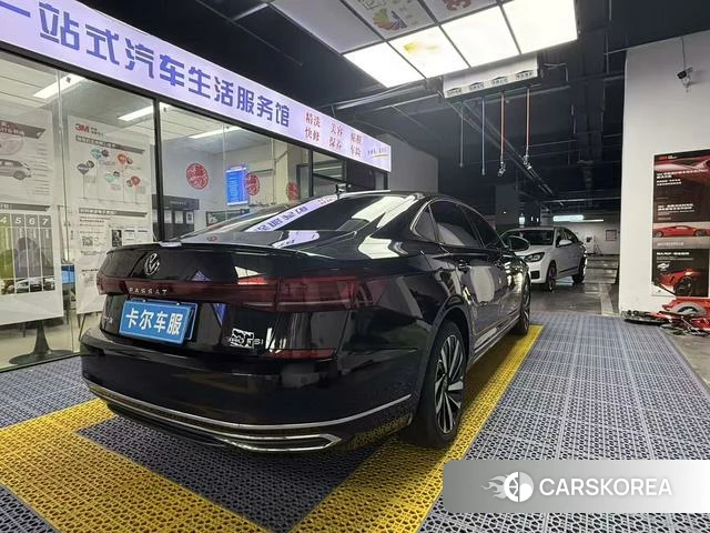 Volkswagen Passat id 4353661 из Китая 7
