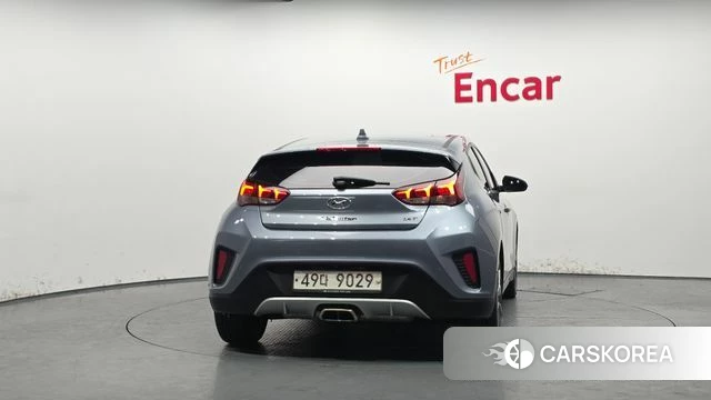 Hyundai Veloster (JS) id 3879846 из Кореи 14