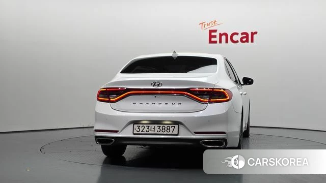 Hyundai Grandeur IG id 4543231 из Кореи 14