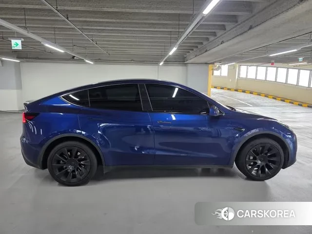 Tesla Model Y 2023 Синий из Кореи, фото 4