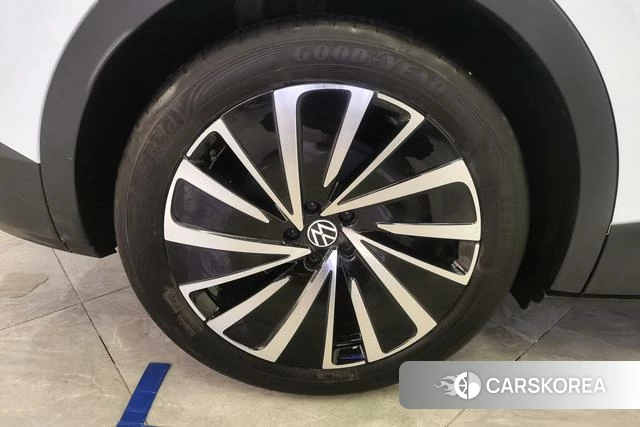 Volkswagen ID.4 X id 4212817 из Китая 11