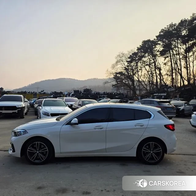 BMW 1 Series (F40) id 3694810 из Кореи 13