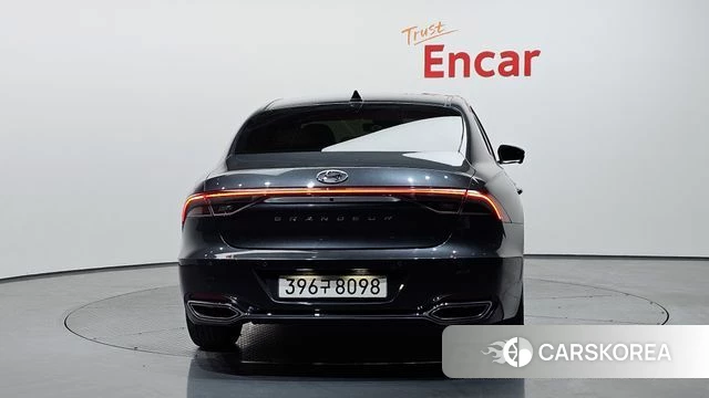Hyundai The New Grandeur IG Hybrid id 4282176 из Кореи 14