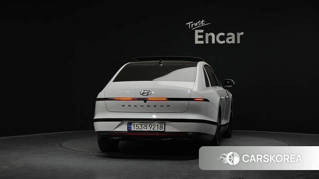 Hyundai Grandeur Hybrid (GN7) id 3793271 из Кореи 14