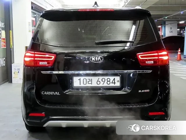 Kia The New Carnival id 3672682 из Кореи 14