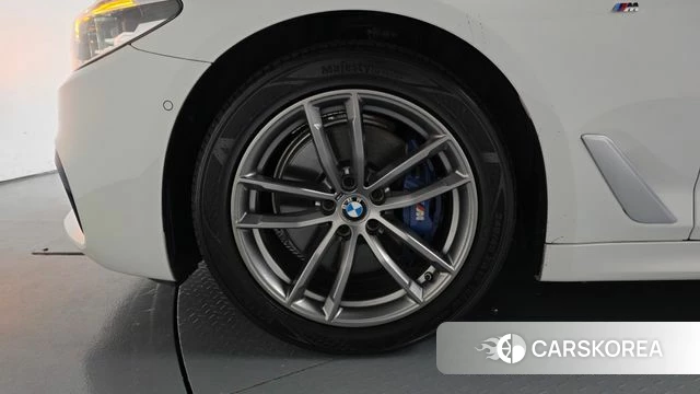 BMW 5 Series (G30) id 4795034 из Кореи 29