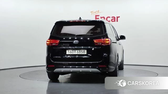 Kia The New Carnival id 3905455 из Кореи 14