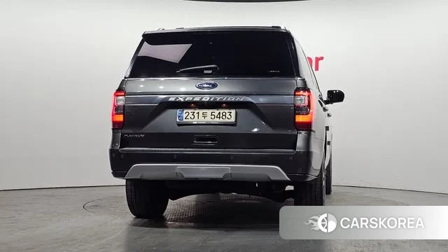 Ford Expeditation id 3735897 из Кореи 14