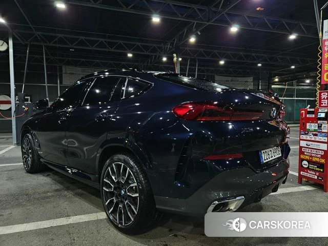 BMW X6 (G06) 2025 Черный из Кореи, фото 4