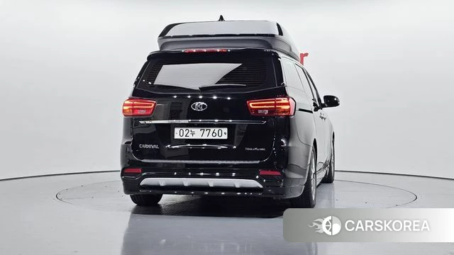 Kia The New Carnival id 3873766 из Кореи 14