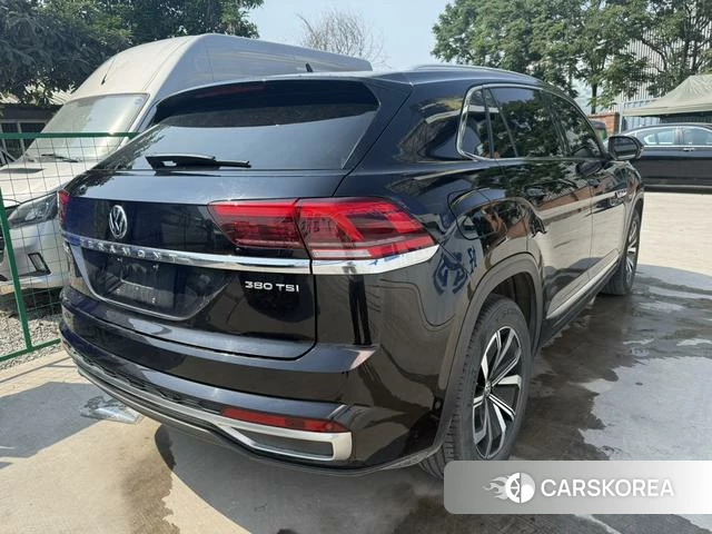 Volkswagen Tourang 2021 Черный из Китая, фото 4