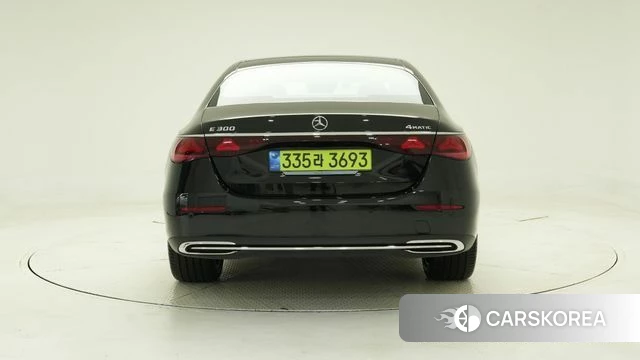 Mercedes-Benz E-Class W214 id 3889172 из Кореи 12