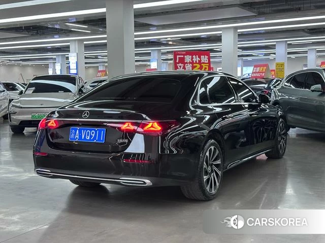 Mercedes-Benz E-class id 4297268 из Китая 9