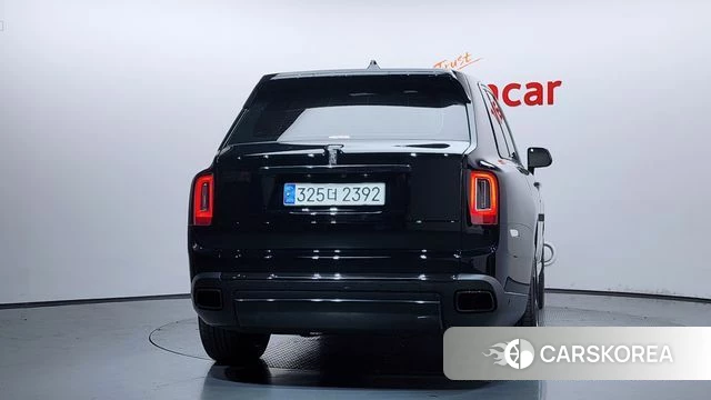 Rolls-Royce Cullinan id 4459043 из Кореи 29
