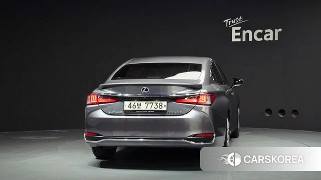 Lexus ES300h 7th generation id 4310688 из Кореи 26