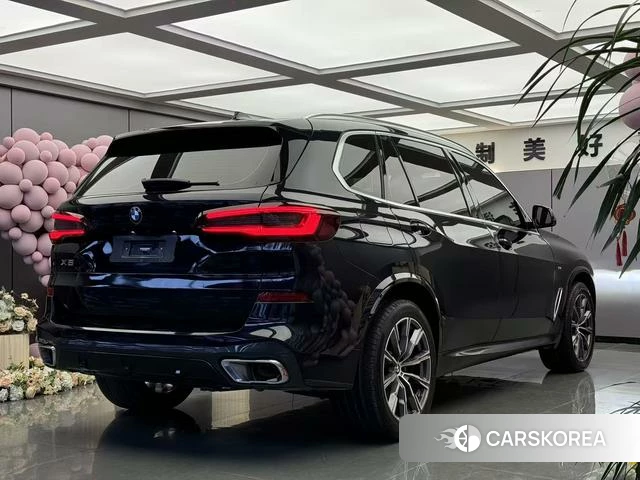 BMW X5 2022 Черный из Китая, фото 4