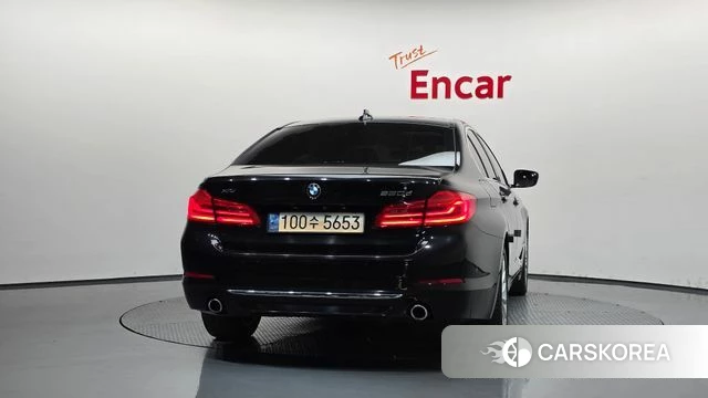 BMW 5 Series (G30) id 4918808 из Кореи 14