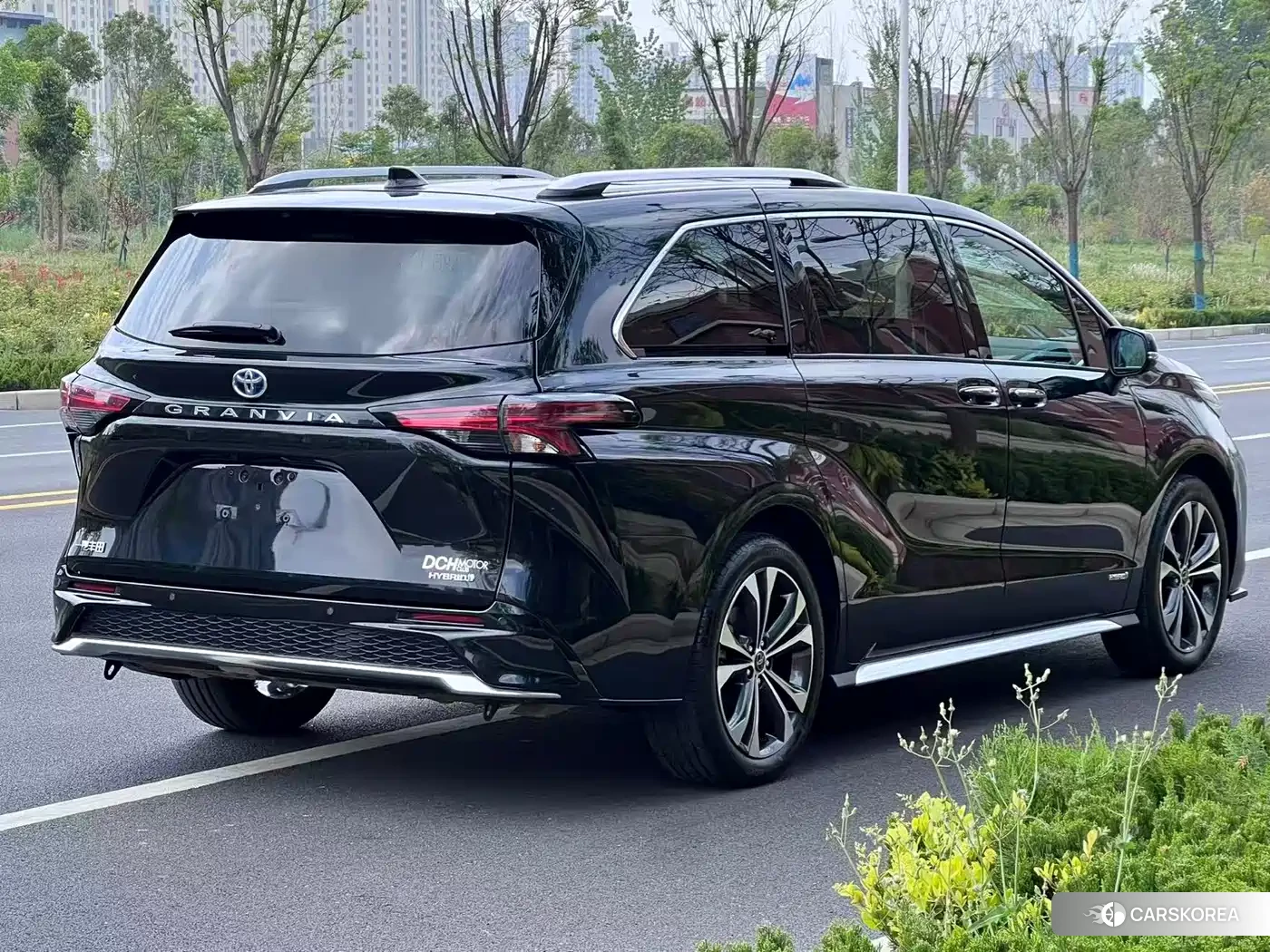 Toyota Grevia id 4577861 из Китая 13