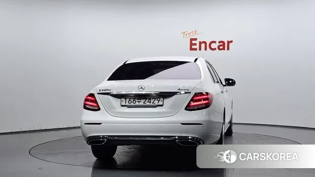 Mercedes-Benz E-Class W213 id 3176823 из Кореи 14