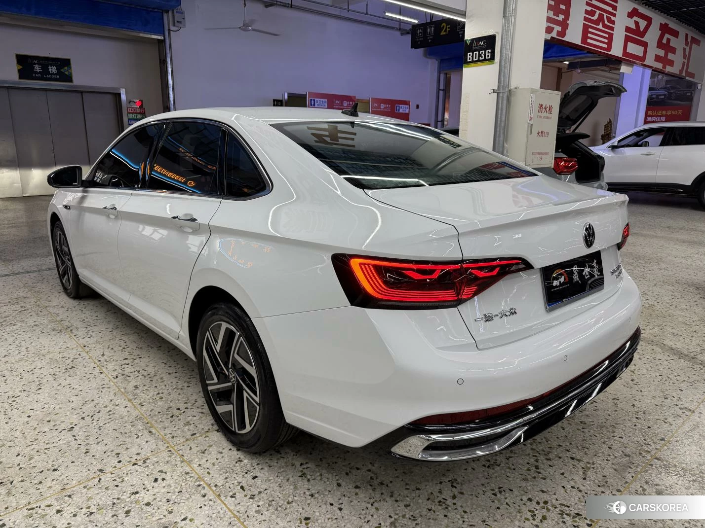 Volkswagen Sagitar id 4455372 из Китая 17