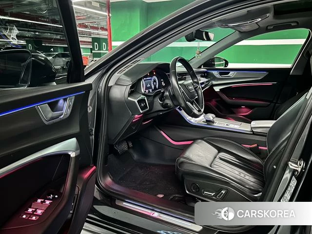 Audi A6L id 4261850 из Китая 21