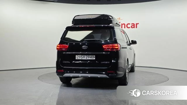 Kia The New Carnival id 3904994 из Кореи 14