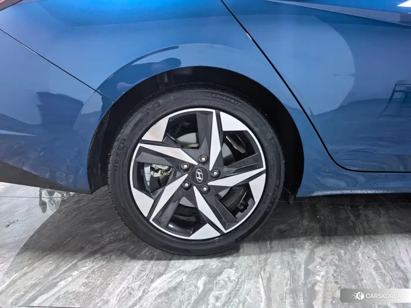 Hyundai Elantra id 4514173 из Китая 9